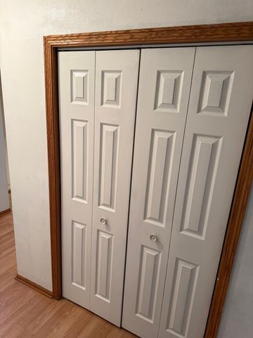 2215 Wheatland Terrace, Freeport, IL 61032