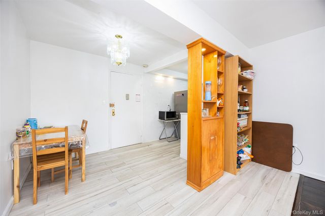 3420 Parsons Boulevard 3G, Flushing, NY 11354