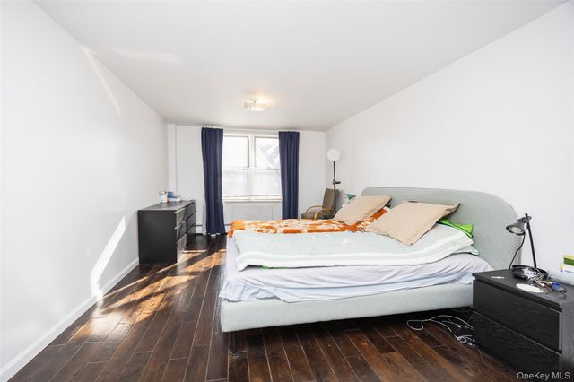 3420 Parsons Boulevard 3G, Flushing, NY 11354