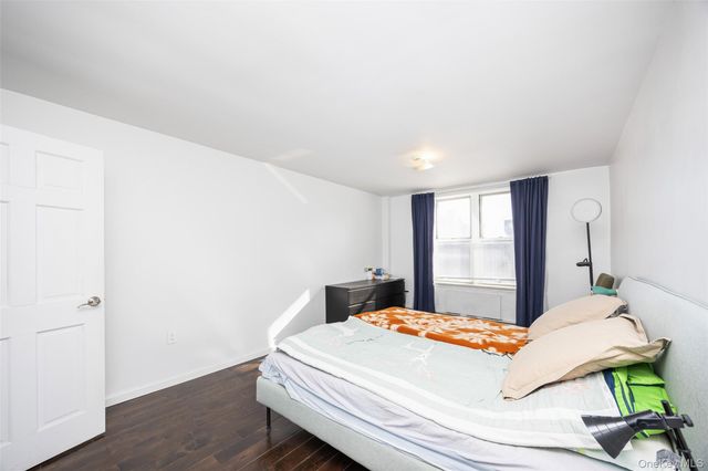 3420 Parsons Boulevard 3G, Flushing, NY 11354