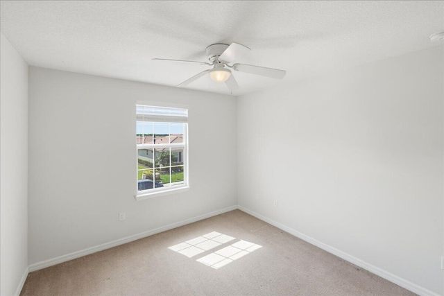 1069 Normandie Way, Vero Beach, FL 32960