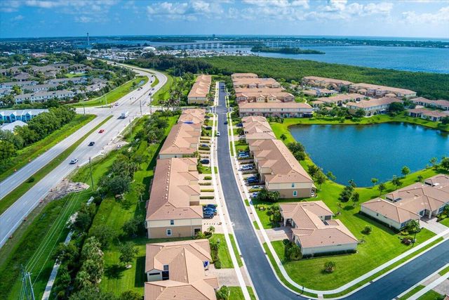 1069 Normandie Way, Vero Beach, FL 32960