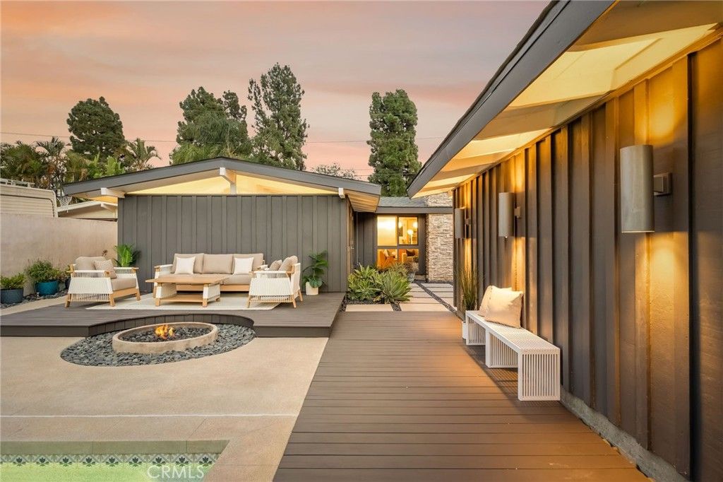 3008 Karen, Long Beach, CA 90808 — photo 2