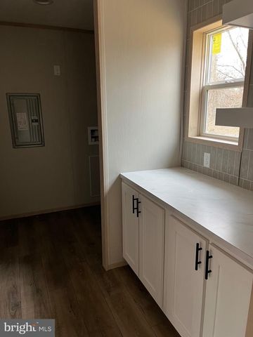 334 OPAL RD, Millville, NJ 08332