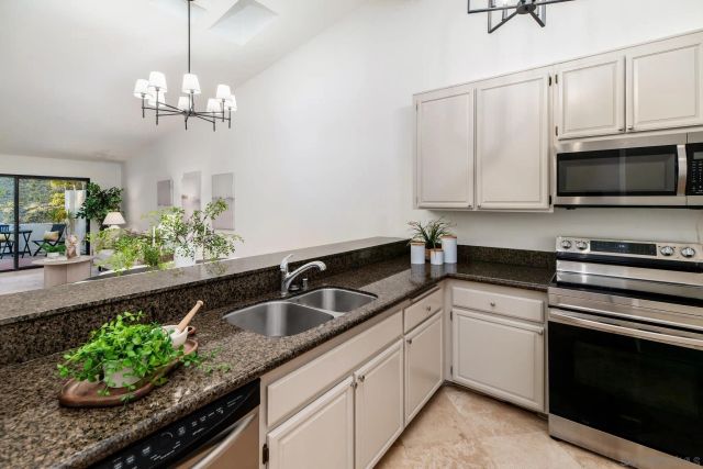 17922 Avenida Cordillera 258, San Diego, CA 92128