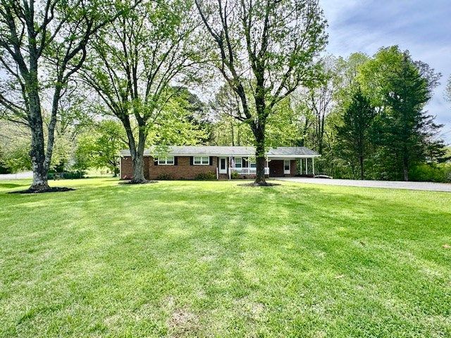 1701 Dug Gap Road, Dalton, GA 30720