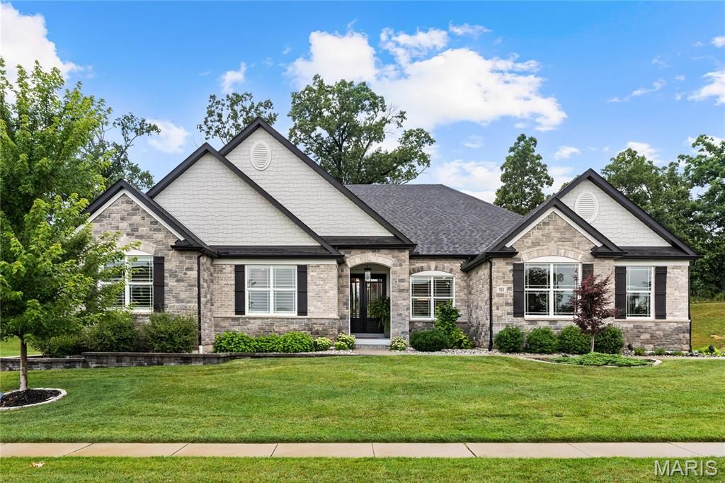 153 Westleigh Manor Drive, O'fallon, MO 63385