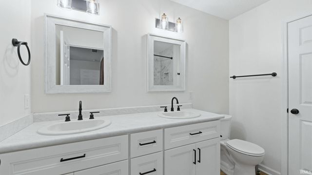 9309 Dawnsford Drive, Fort Wayne, IN 46804