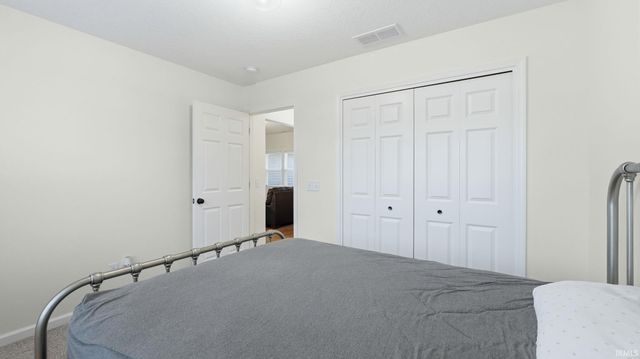 9309 Dawnsford Drive, Fort Wayne, IN 46804