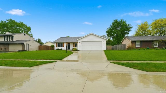 9309 Dawnsford Drive, Fort Wayne, IN 46804