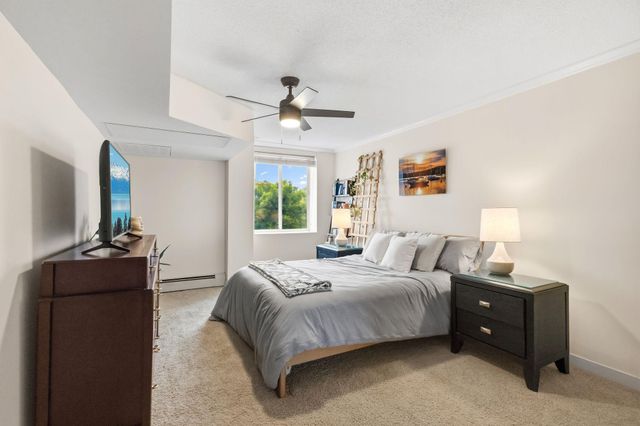 2800 W 44th Street 201, Minneapolis, MN 55410
