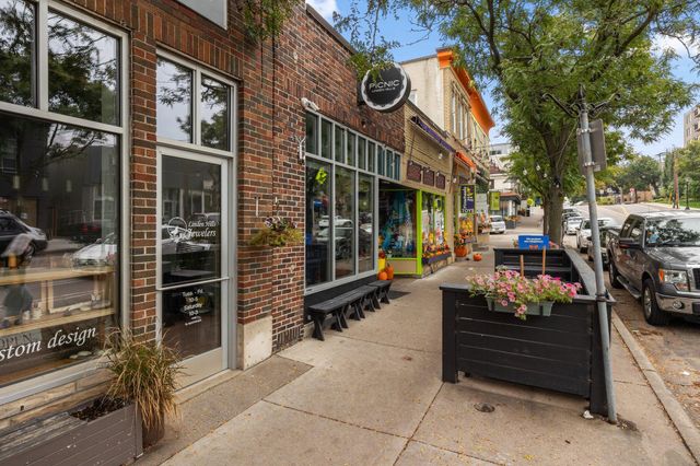 2800 W 44th Street 201, Minneapolis, MN 55410