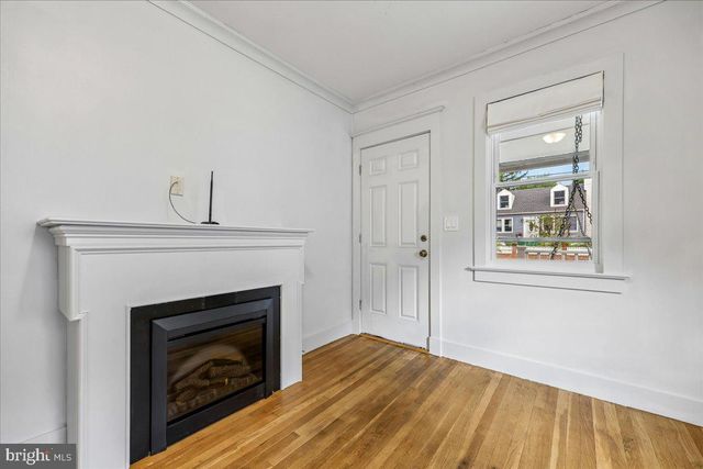 427 MCARTHUR DR, Rockville, MD 20850