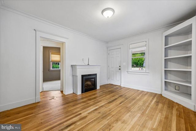 427 MCARTHUR DR, Rockville, MD 20850
