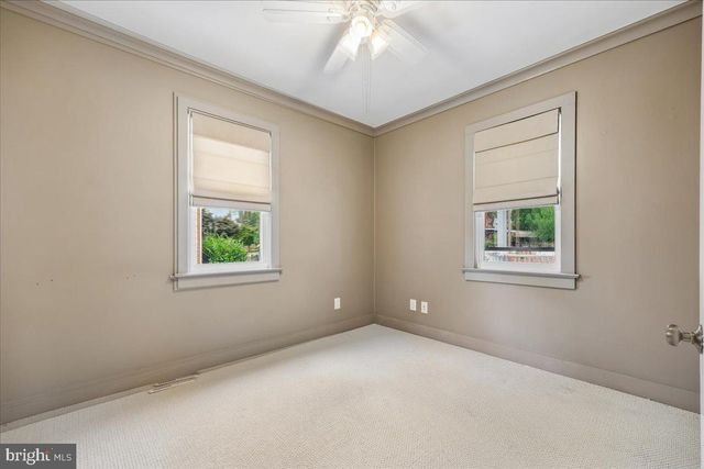 427 MCARTHUR DR, Rockville, MD 20850