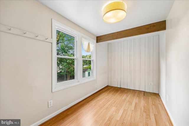 427 MCARTHUR DR, Rockville, MD 20850