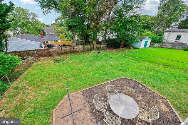 427 MCARTHUR DR, Rockville, MD 20850