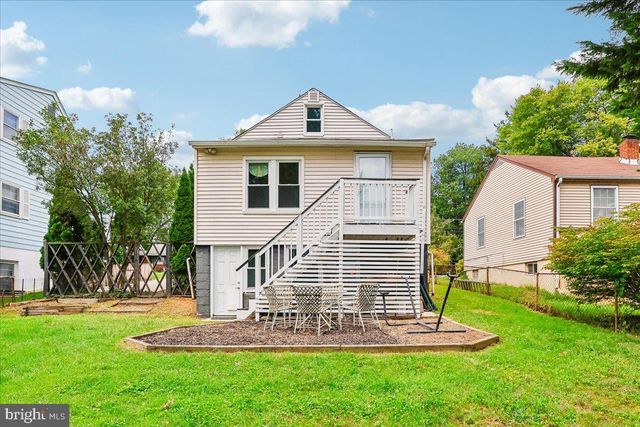 427 MCARTHUR DR, Rockville, MD 20850