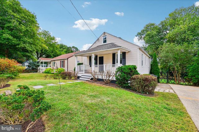 427 MCARTHUR DR, Rockville, MD 20850