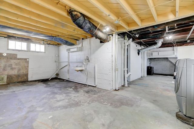 509 E First Street, Madrid, IA 50115