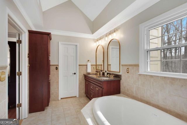 4142 Barberry Drive NE, Roswell, GA 30075