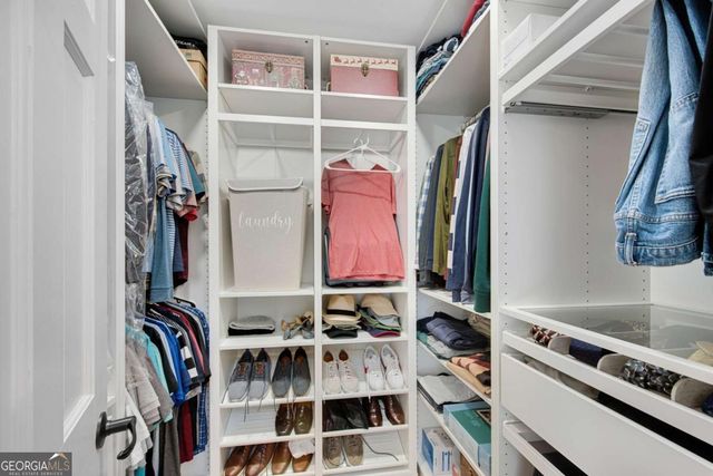 4142 Barberry Drive NE, Roswell, GA 30075