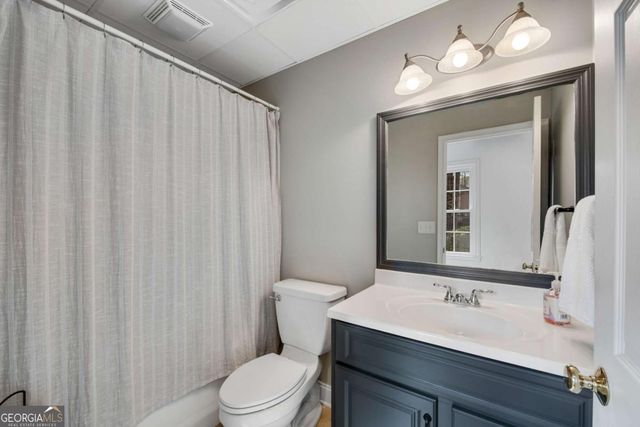 4142 Barberry Drive NE, Roswell, GA 30075