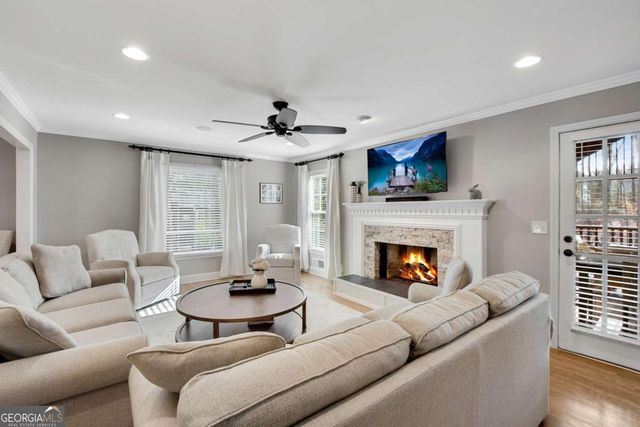 4142 Barberry Drive NE, Roswell, GA 30075