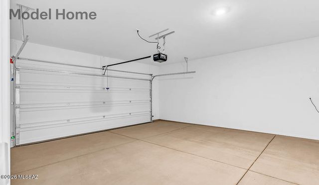 6729 S Butch Cassidy Avenue, Tucson, AZ 85746