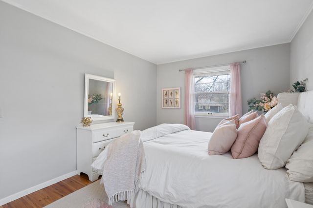 6332 Wilryan Avenue, Edina, MN 55439