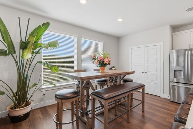 9227 Stillwater Pass, San Antonio, TX 78254