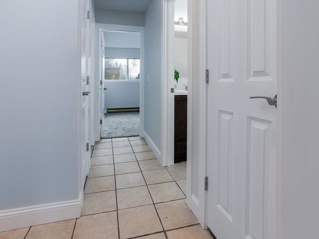 92 Quarry Hill Rd Apt 11, South Burlington, VT 05403