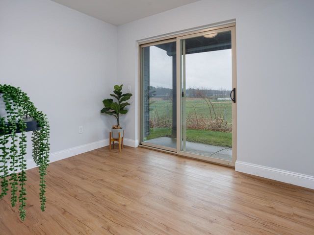 92 Quarry Hill Rd Apt 11, South Burlington, VT 05403