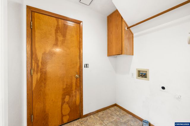 270 Martin Wy S, Monmouth, OR 97361