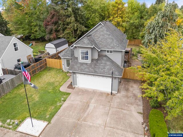270 Martin Wy S, Monmouth, OR 97361