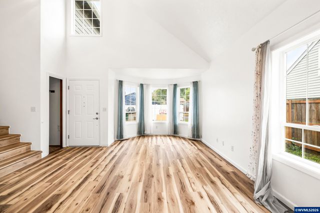 270 Martin Wy S, Monmouth, OR 97361