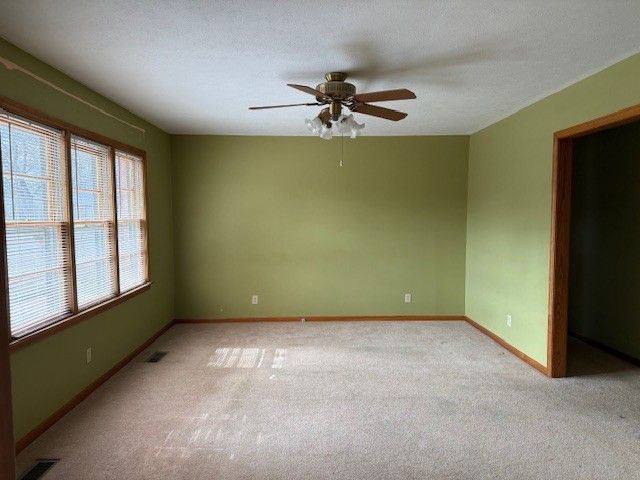 404 Ann St, Paris, TN 38242