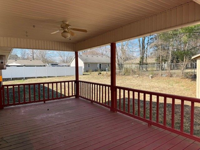 404 Ann St, Paris, TN 38242