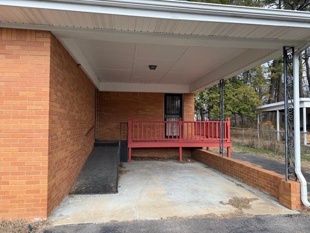 404 Ann St, Paris, TN 38242