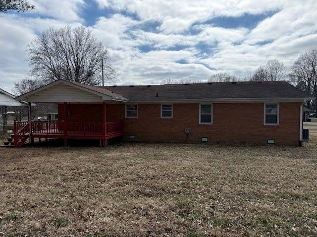 404 Ann St, Paris, TN 38242