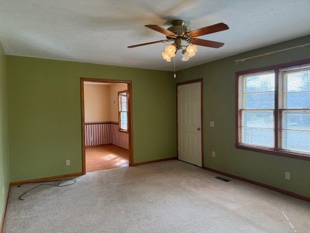 404 Ann St, Paris, TN 38242