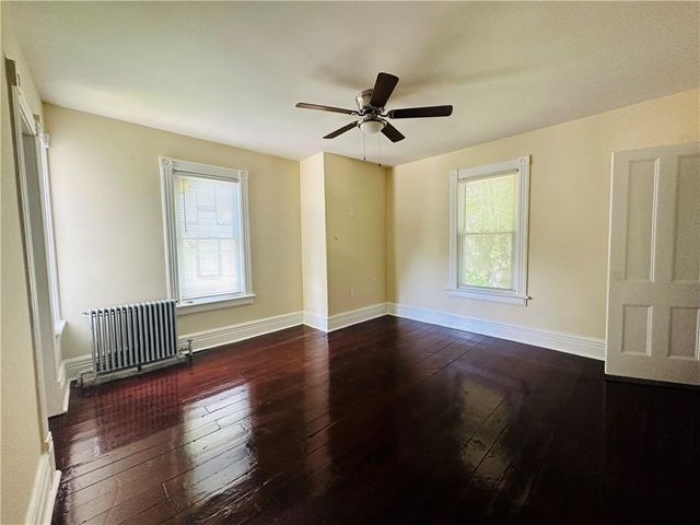 32 Hooker Avenue, Poughkeepsie, NY 12601