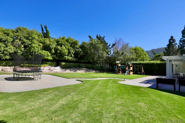 45946 Clubhouse Dr., Temecula, CA 92592