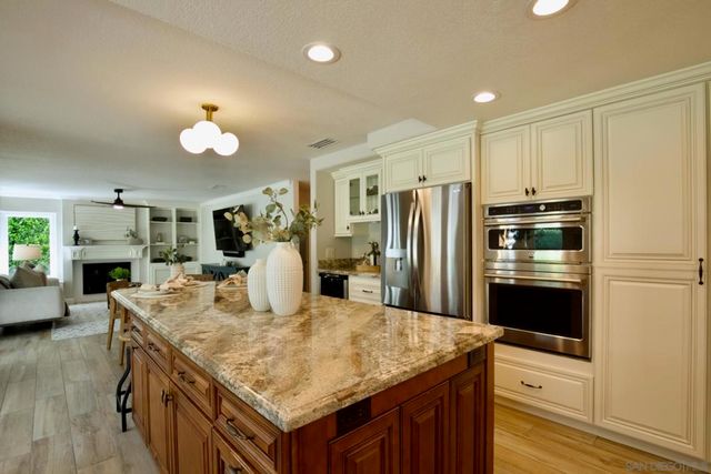 45946 Clubhouse Dr., Temecula, CA 92592