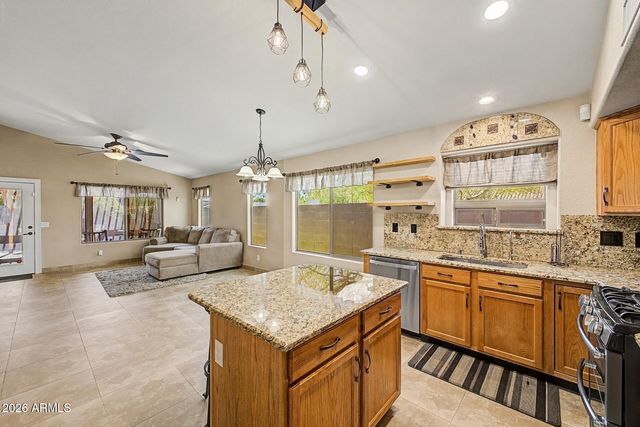 27618 N 24TH Lane, Phoenix, AZ 85085