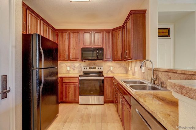 10437 W Hampden Avenue 102, Lakewood, CO 80227