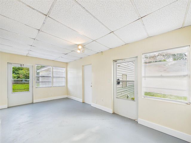 1100 12th Street N, Texas City, TX 77590