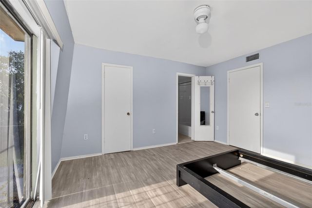 5916 VILLAGE CIRCLE 5916, Orlando, FL 32822