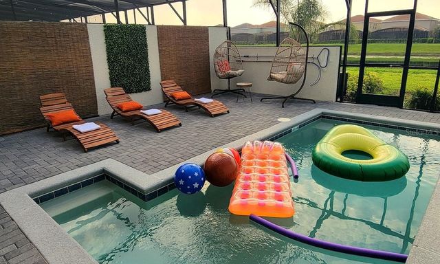 7614 OAK SPRING LANE, Davenport, FL 33837