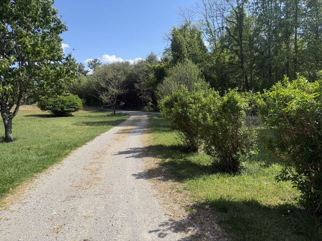 200 Rattlesnake Rd, Mcminnville, TN 37110